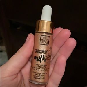 The Body Crop Liquid Highlighter